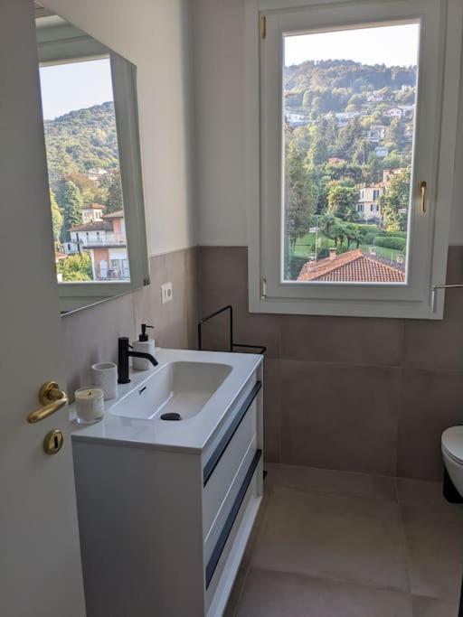 Breathtaking Lake View In The Heart Of Stresa Exterior photo